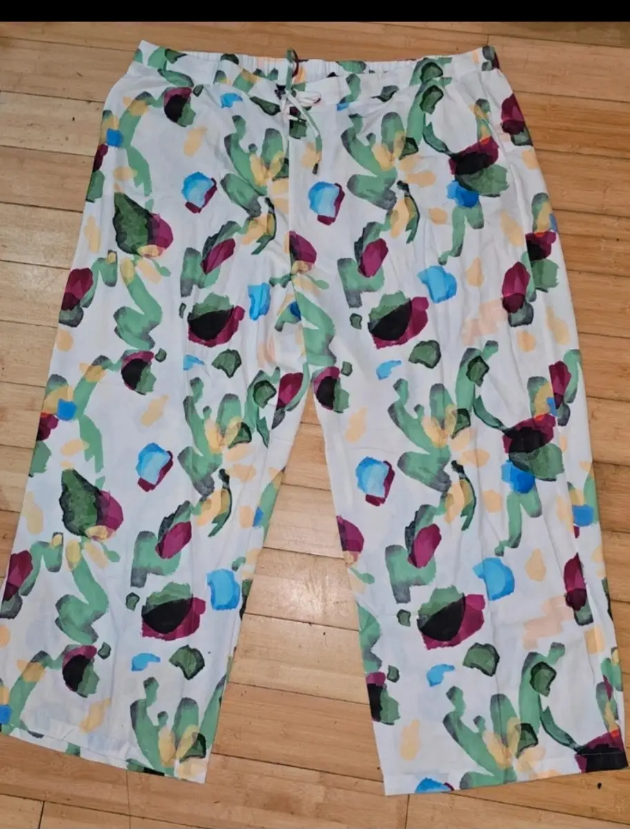 White Multi Wideleg trousers - 26- JD Willoams