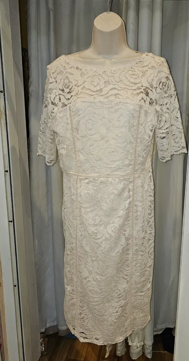 Cream Lacey Evening Dress - 12- Wallis