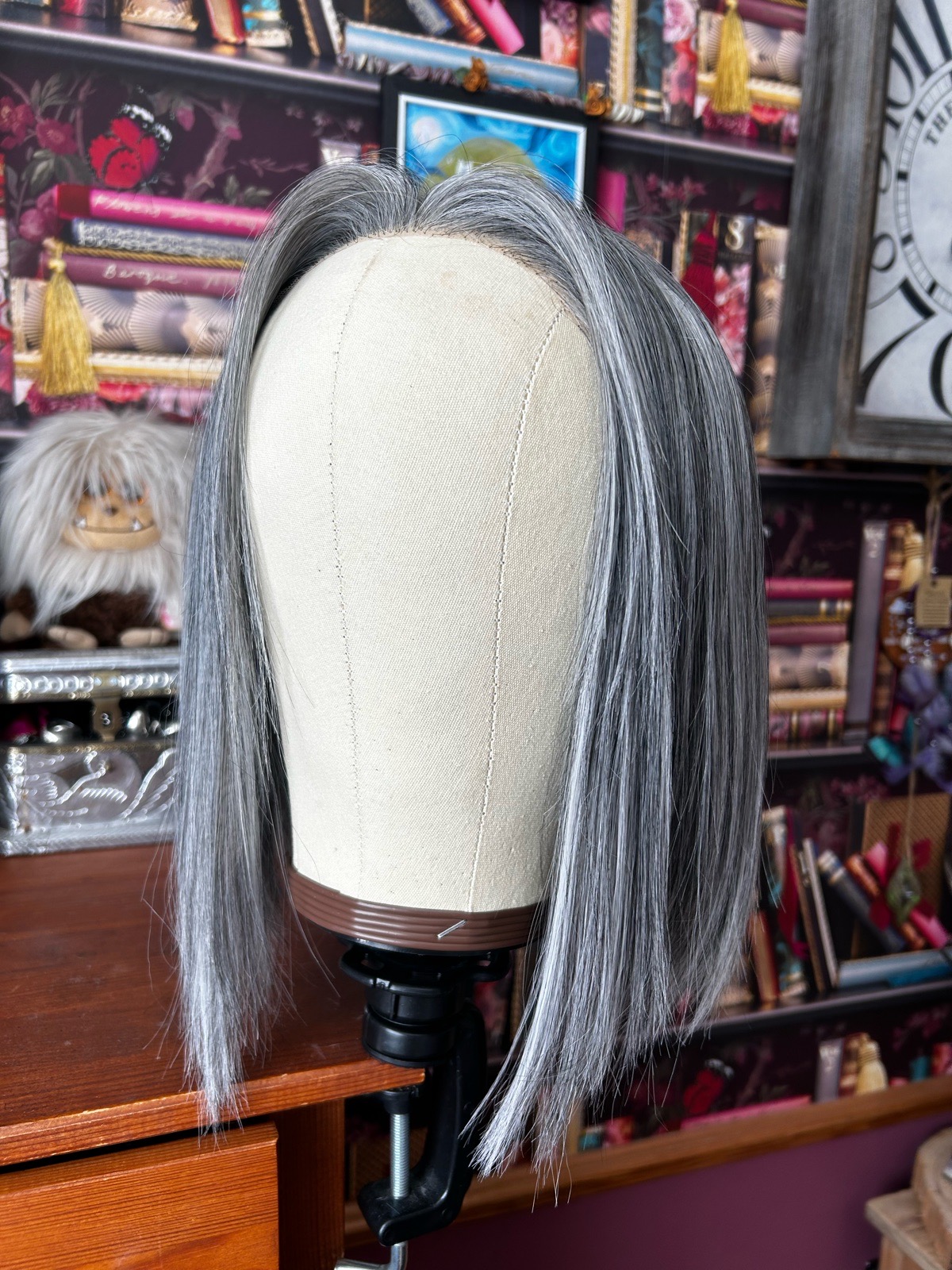 Salt and pepper heat friendly bob style wig