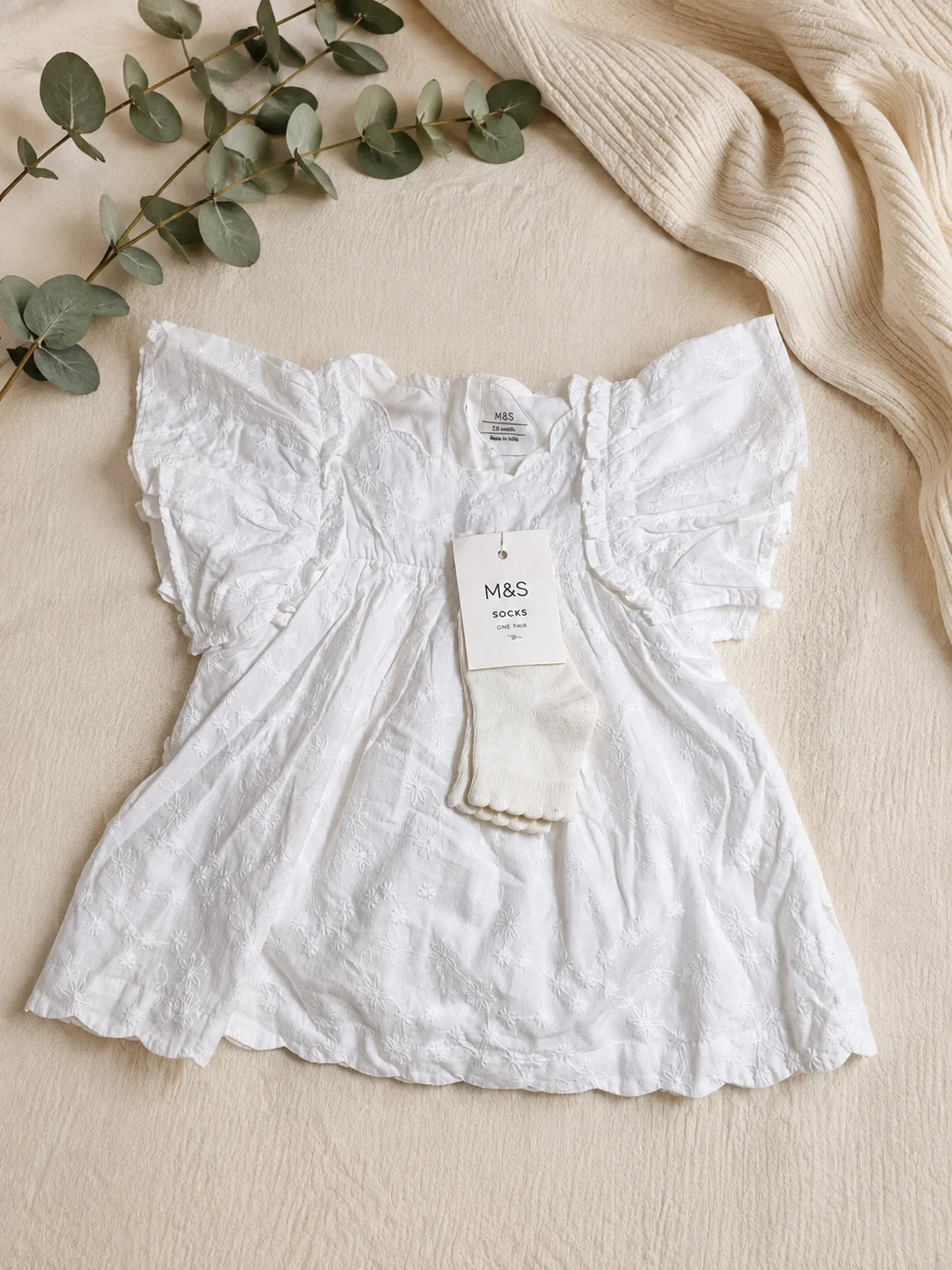M&S Baby Girls White Embroidered Dress & Socks 3-6 Months 0101