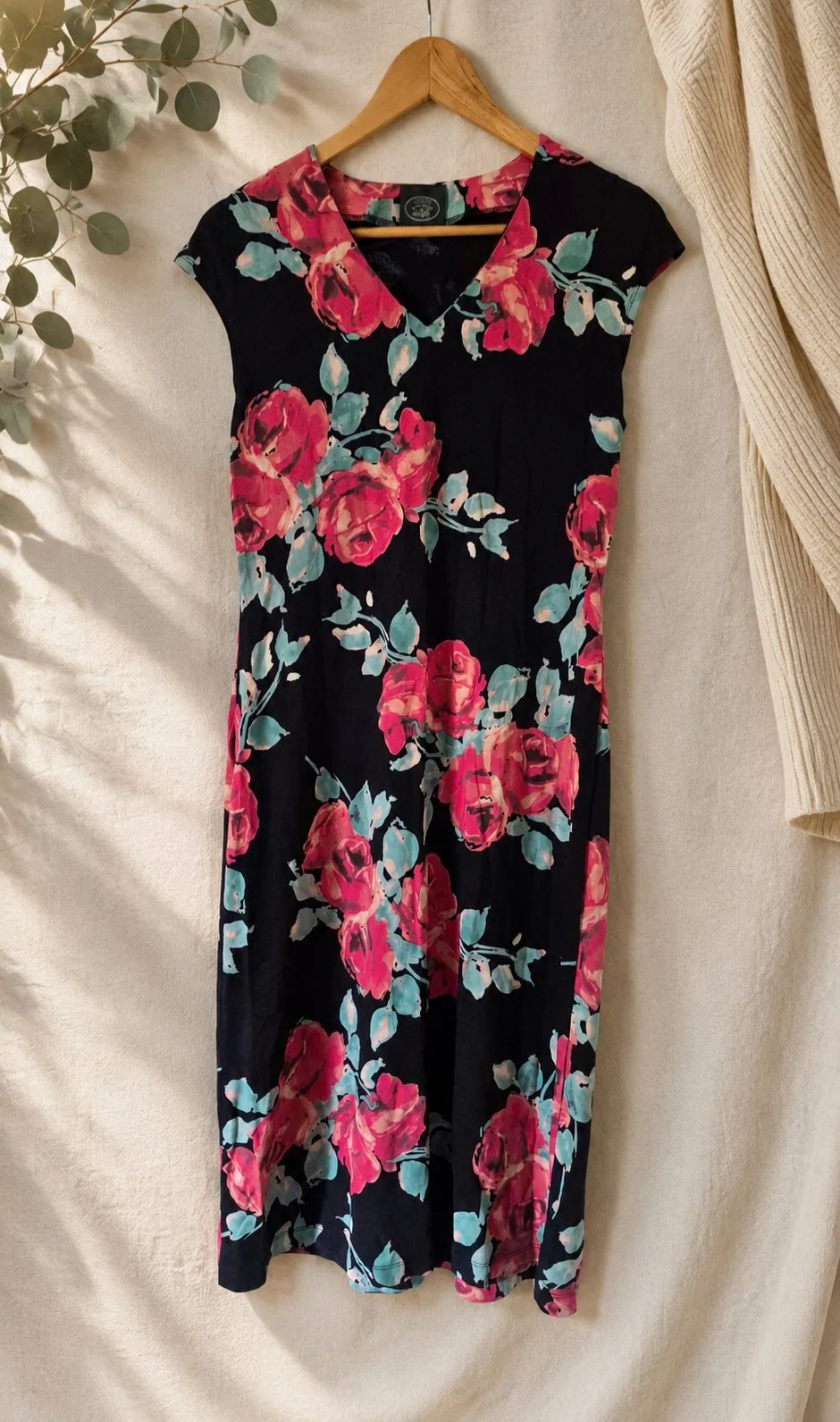 Beautiful Laura Ashley floral dress in a striking pink, teal and black print M