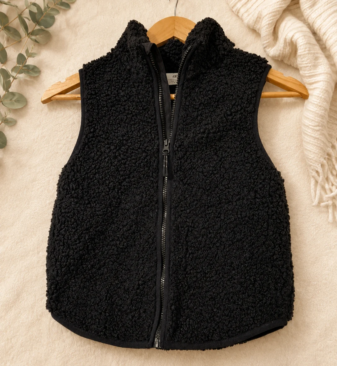 H&M Kids Black Borg Sherpa Fleece Gilet Age 6-8 Years 0099