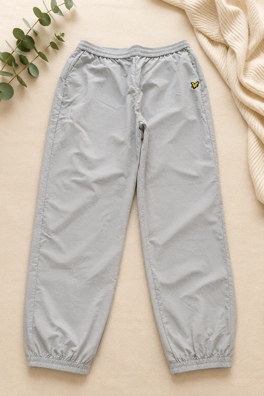 Lyle & Scott Vintage Men’s Cloud Grey Nylon Track Pants Size L BNWT B43