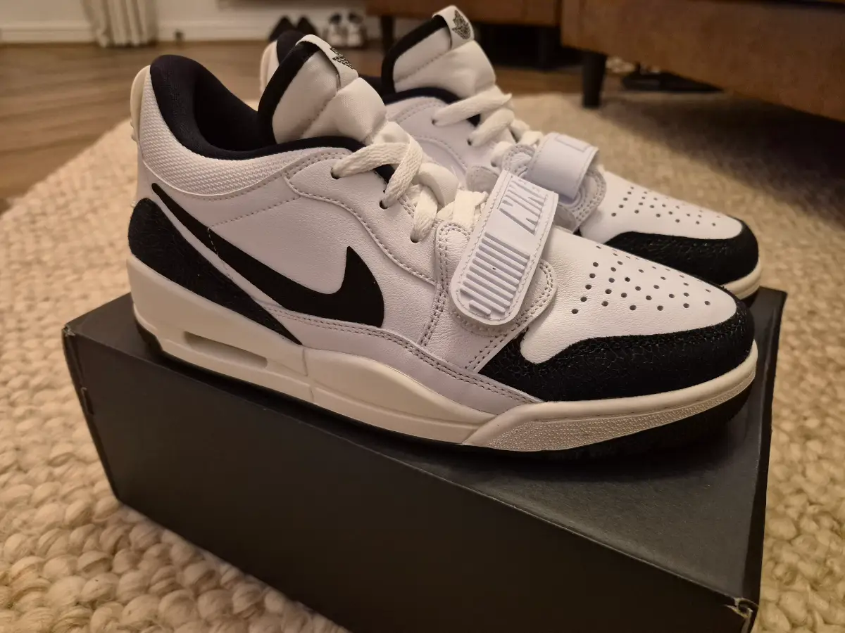 Nike air jordan legacy 312 low