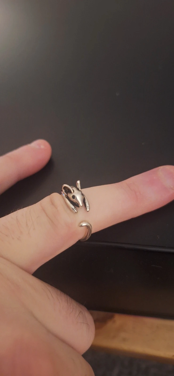 Womens adjustable mouse ring