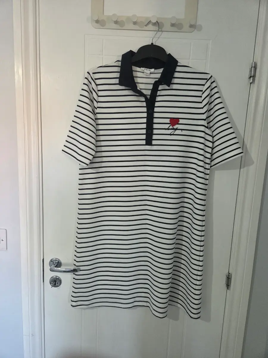 O'STIN Striped Polo Mini Dress White & Black with Red Heart Size L
