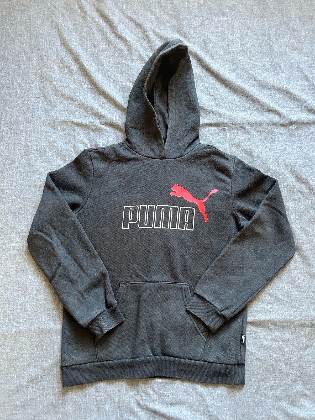 Boys puma hoodie age 13-14 years
