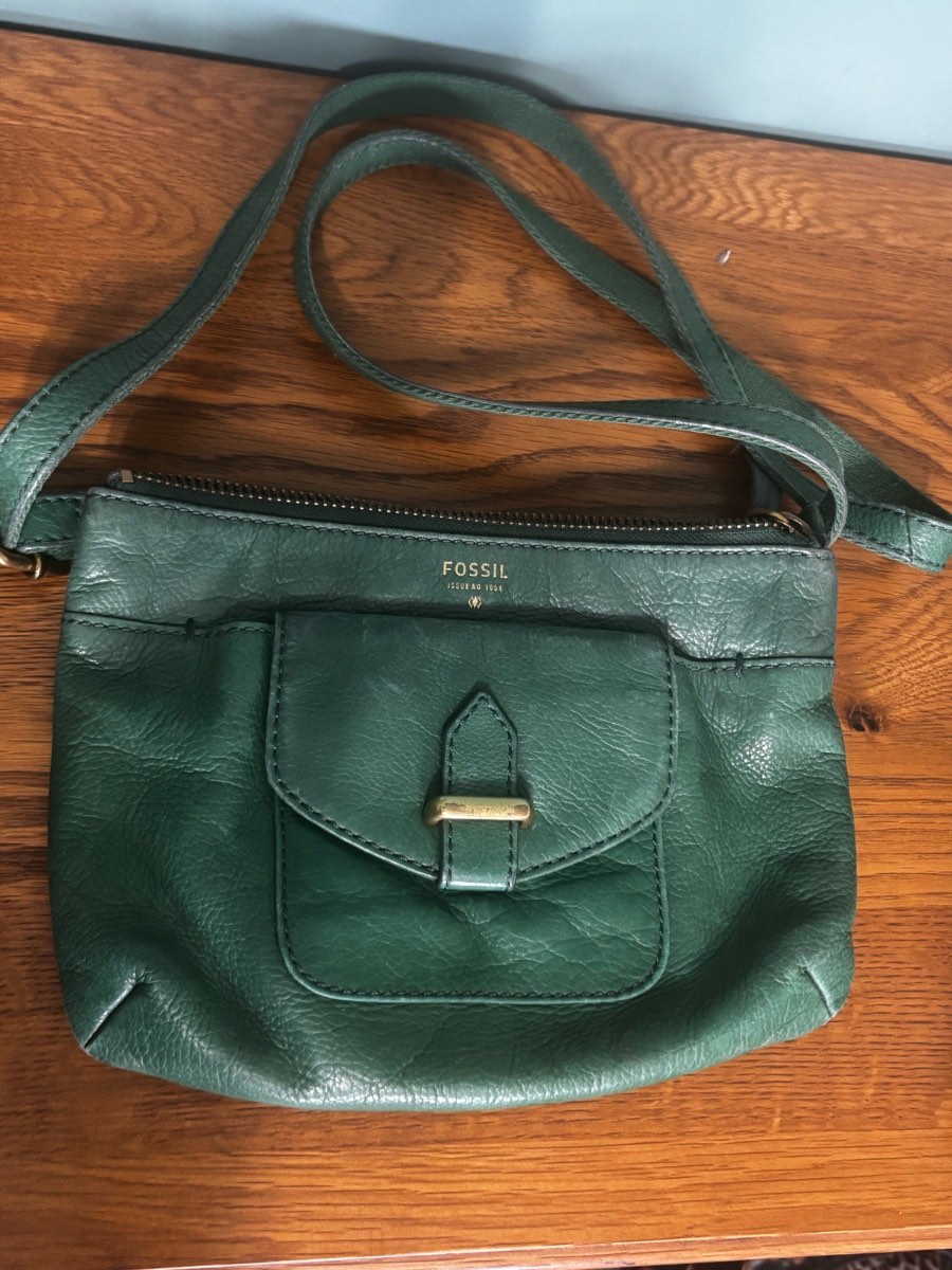 VINTAGE fossil bag
