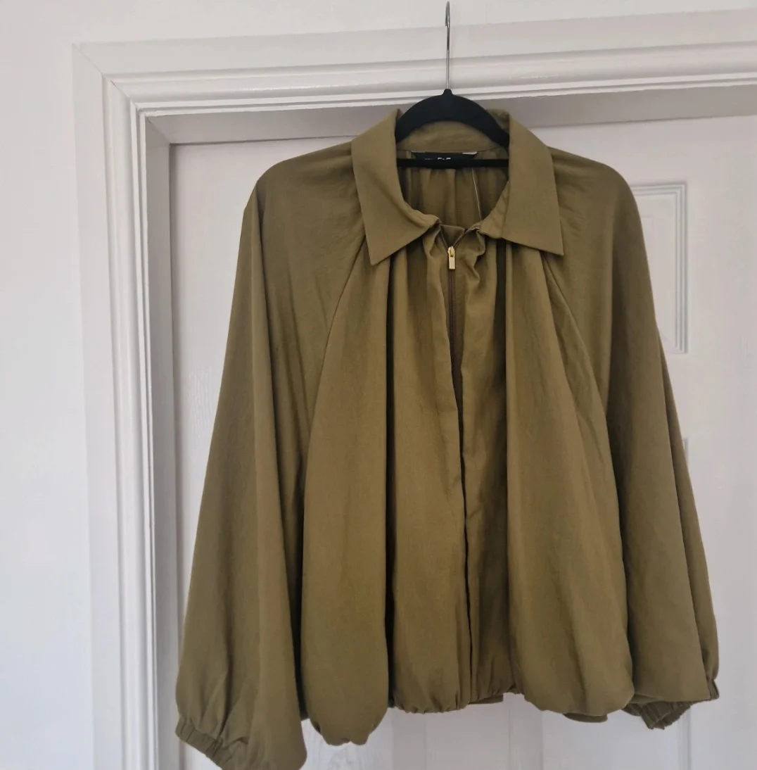 F&F blouse sz 14 new