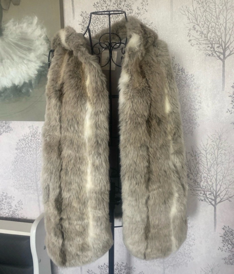 Zara Faux Fur Hooded Gilet / Waistcoat - Size Medium
