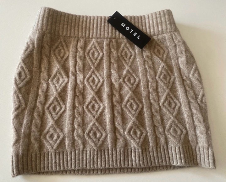 Motel cable knit mini skirt
