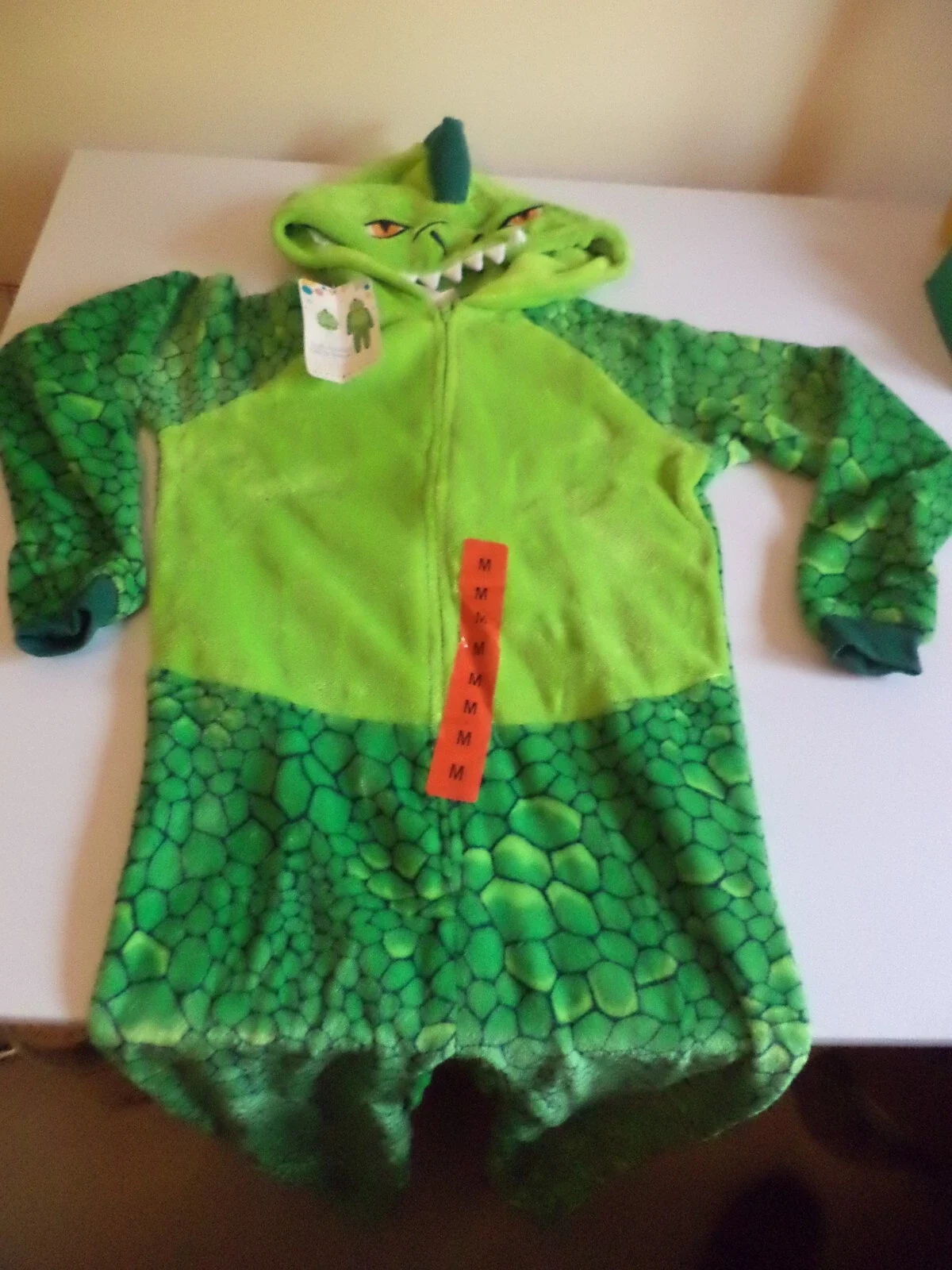 BNWT Kids Youth onesie Hooded Fleece Sleeper age 10-12 dinosaur one piece girls boys