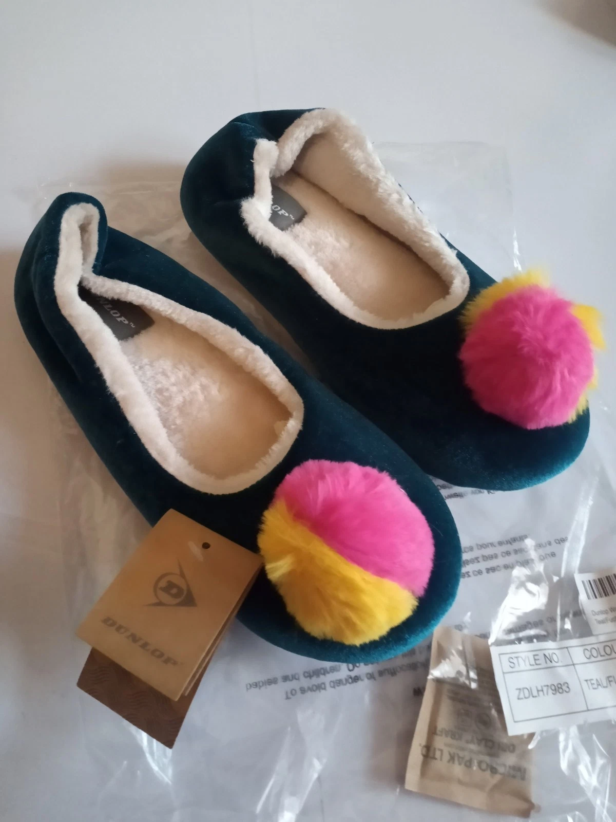 BNWT Dunlop Women's Soft Sole pompom Ballerina Slippers teal size M UK 5/6 38/39