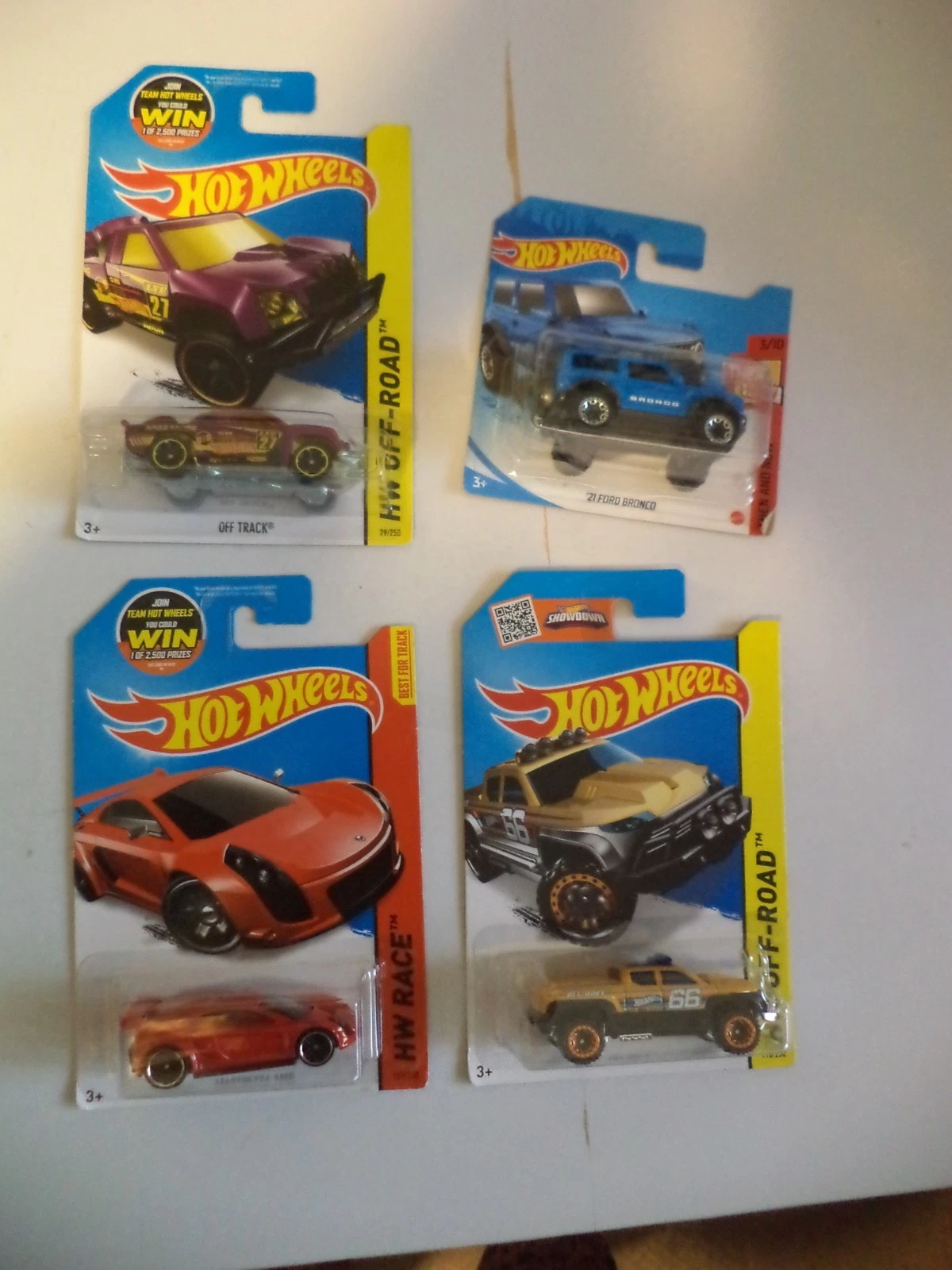 new sealed job lot bundle B2 Hot Wheels toy car diecast cars ford mastretta