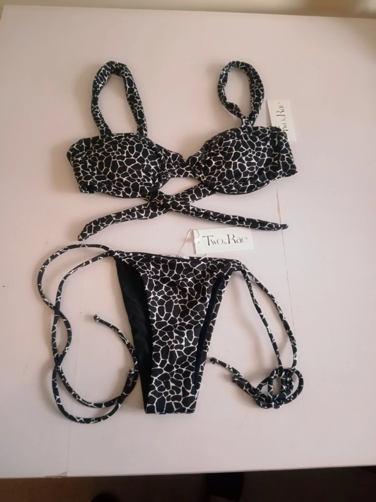 BNWT Two & Rae black white Bikini underwired bra triangle briefs S size 8 10