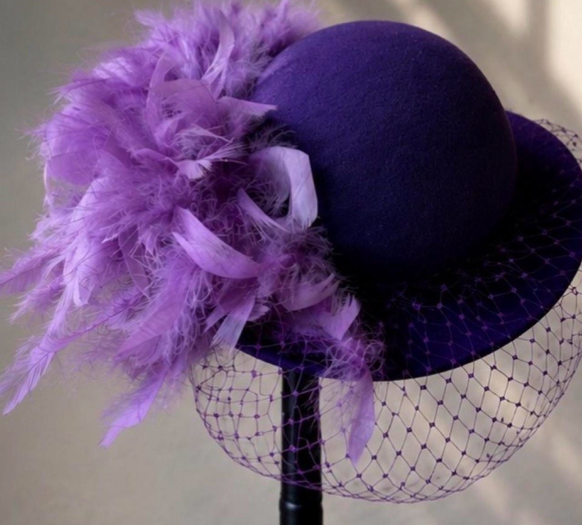 Vintage 1960s 1970s Purple Wool Percher Hat Feather Plume birdcage Veil Made in England
