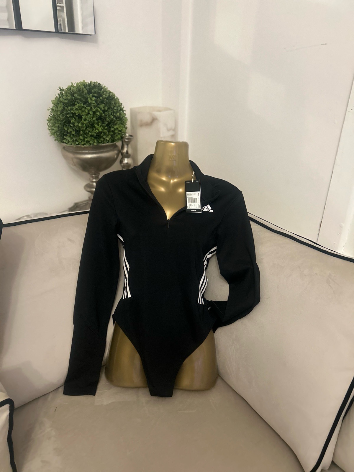 Brand New Adidas 1/4 Zip Mesh Back Black Bodysuit Leotard – Size S / UK 8-10