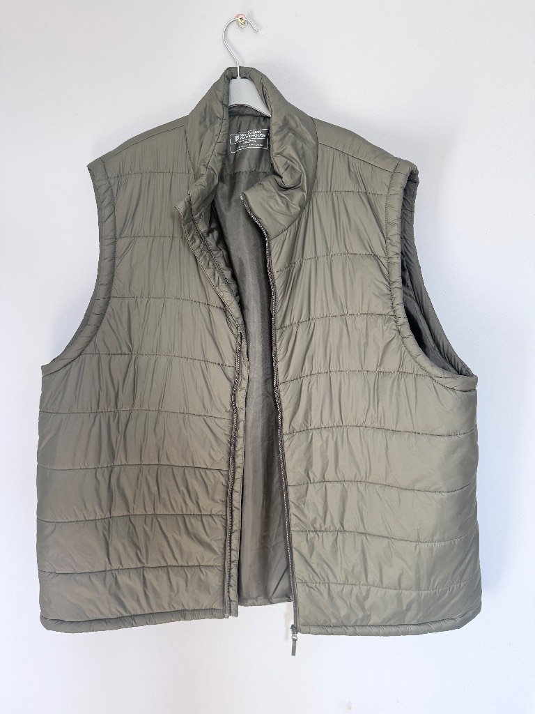 Mountain warehouse men’s khaki gillet 3 xl