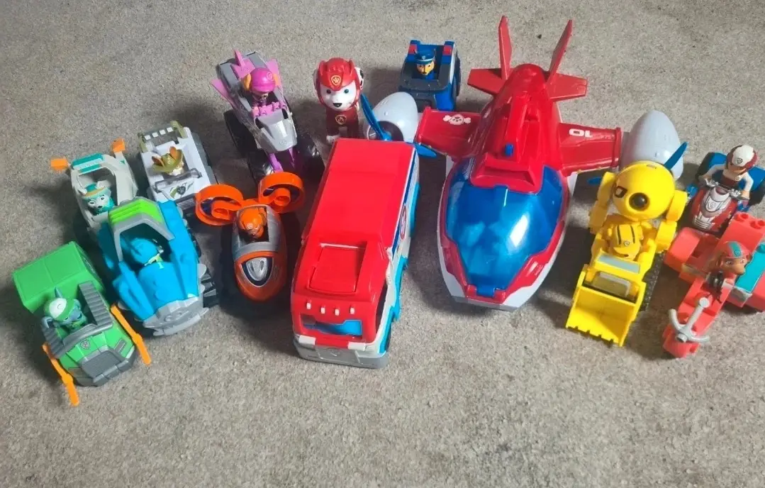 Paw patrol toys bundle