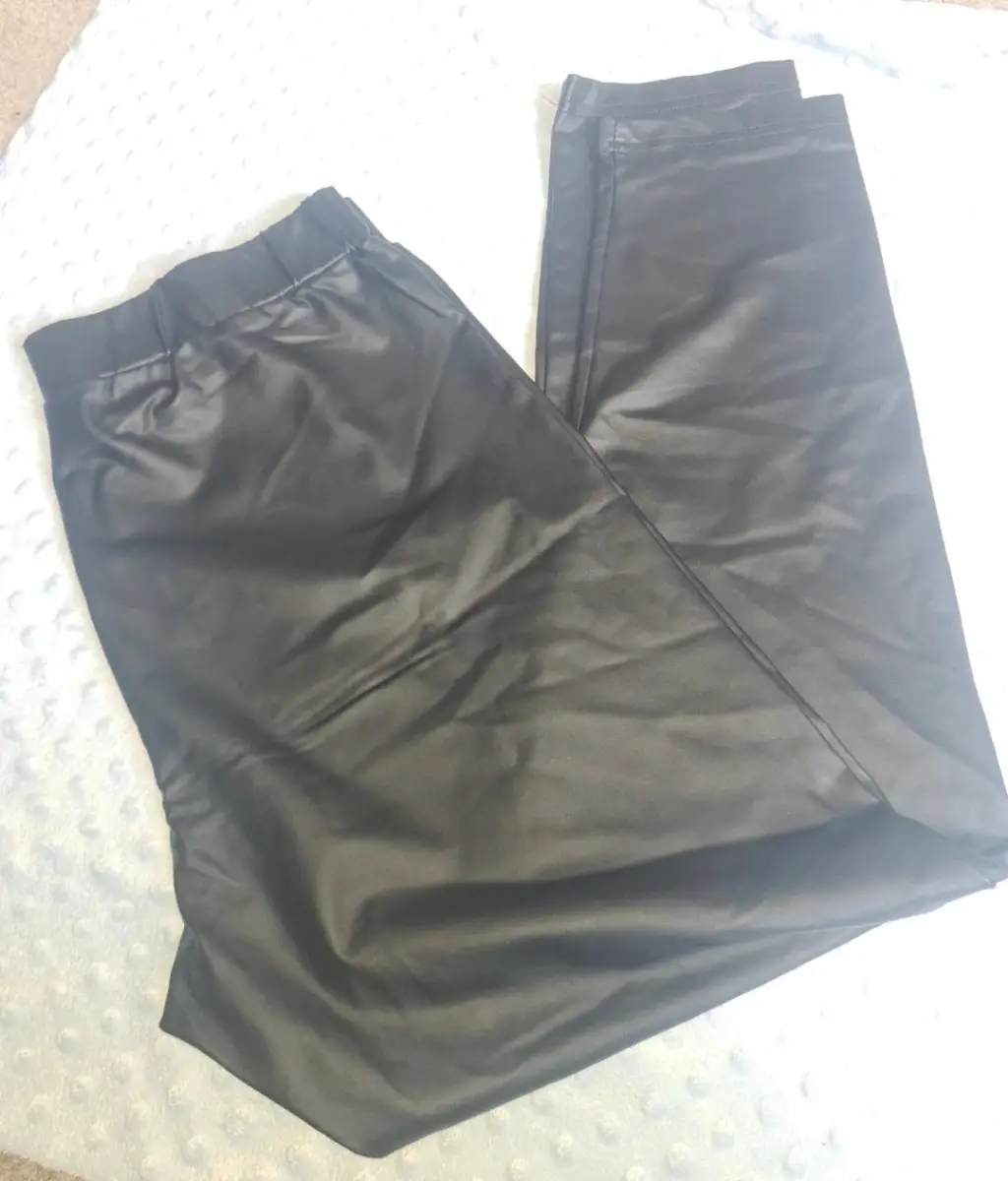 Womens leather leggings shein size XL
