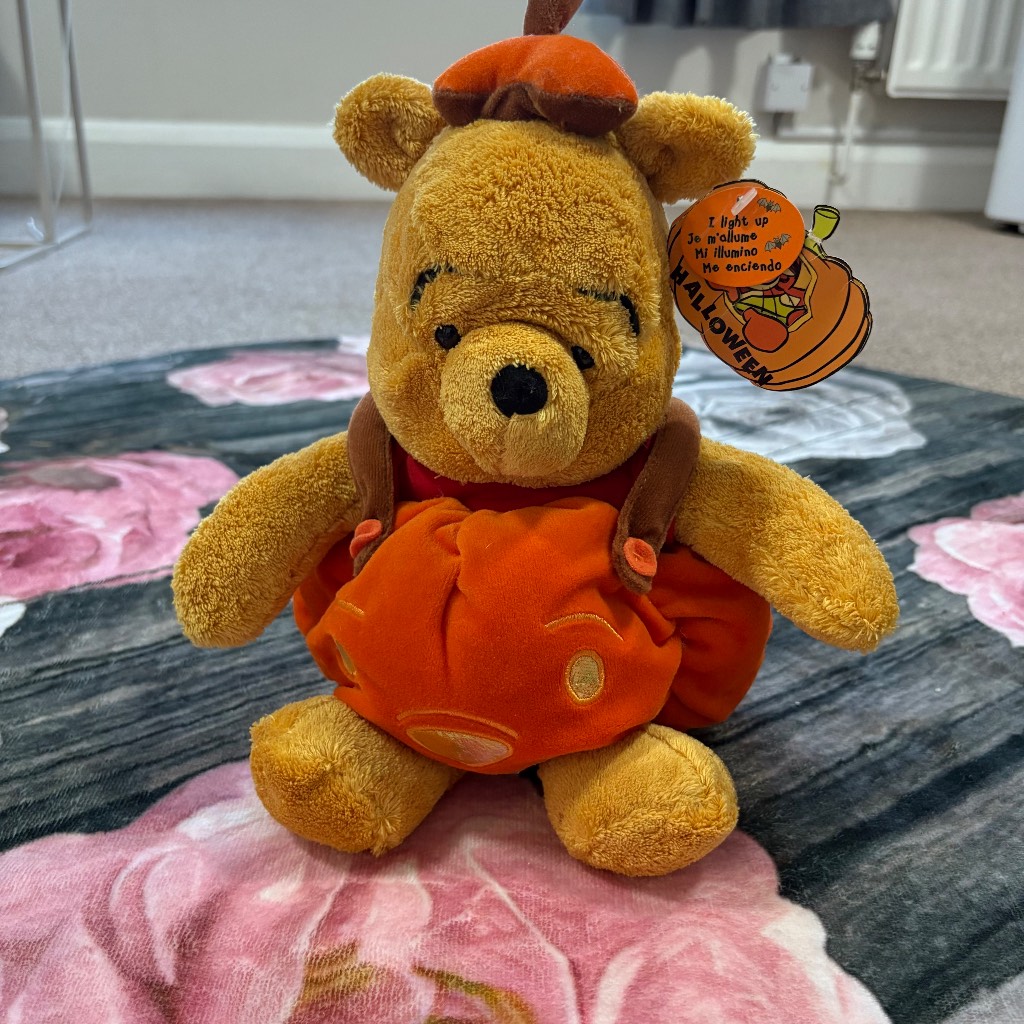 Rare Disney Winnie The Pooh Halloweeen Pumpkin