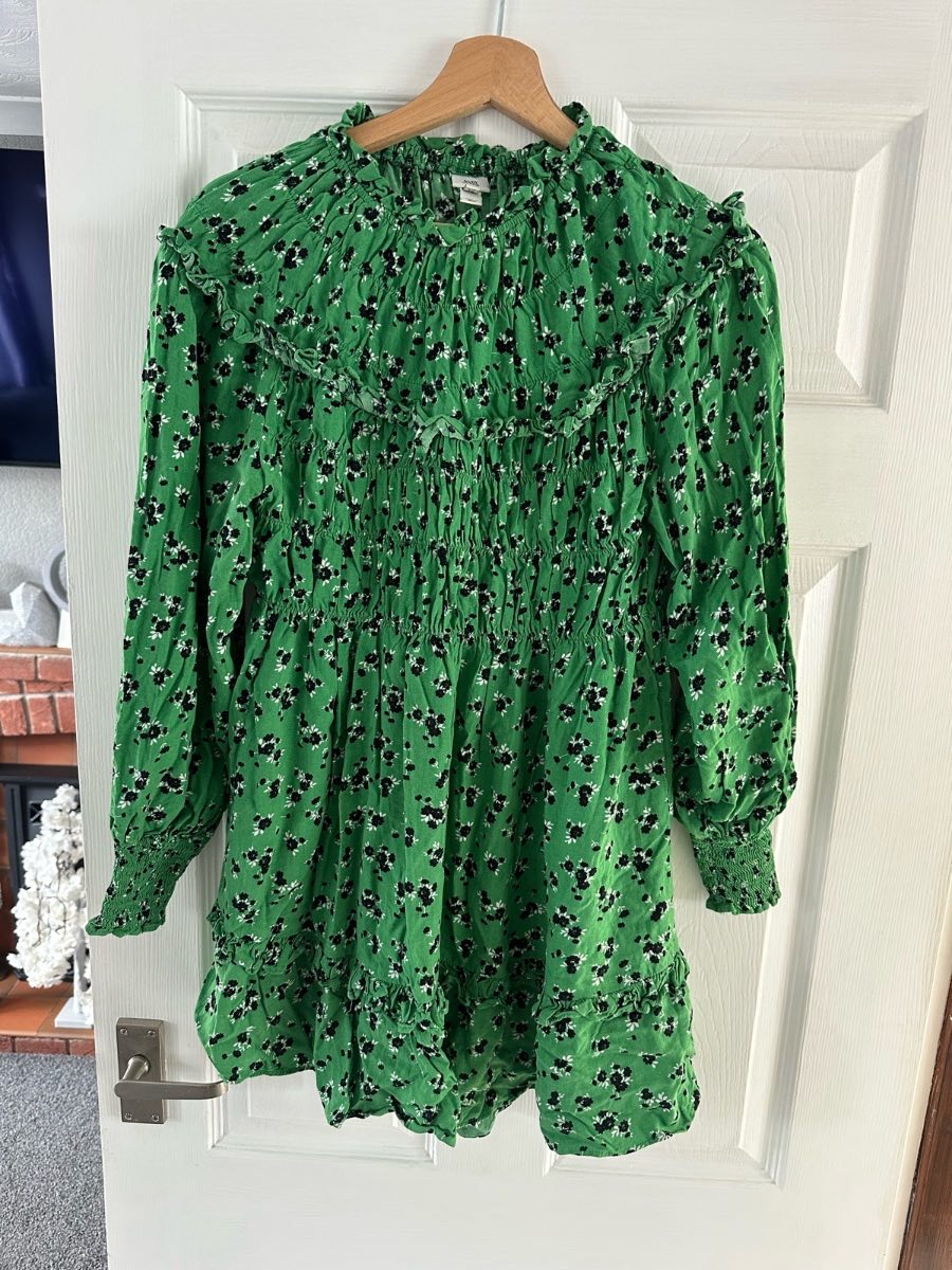 River island dress elasticated no zips