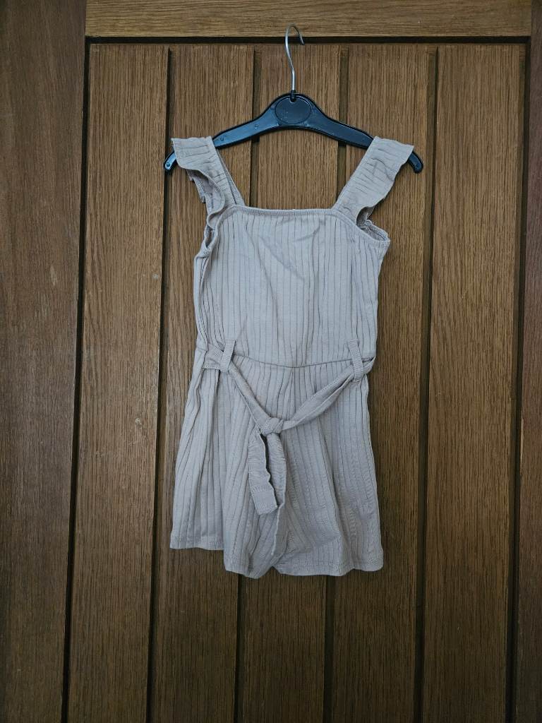Girls Playsuit age 4-5