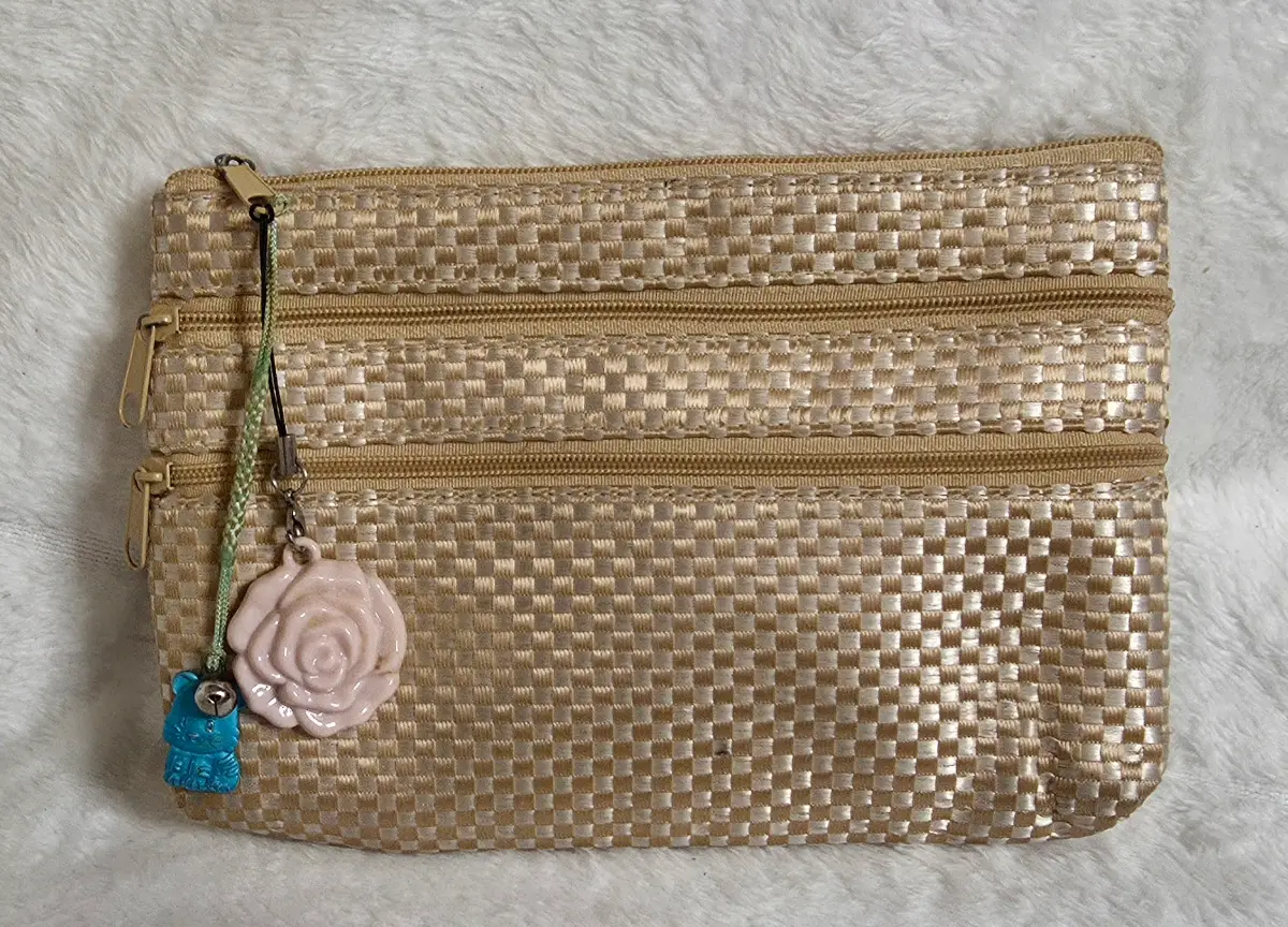 Gold Woven Zip Pouch Makeup Bag Cosmetic Clutch Purse
