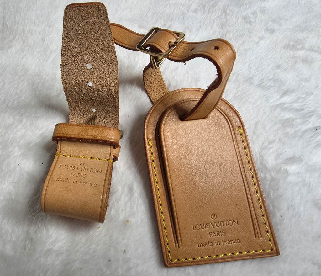 Louis Vuitton Vachetta Leather Luggage Tag – Made in France