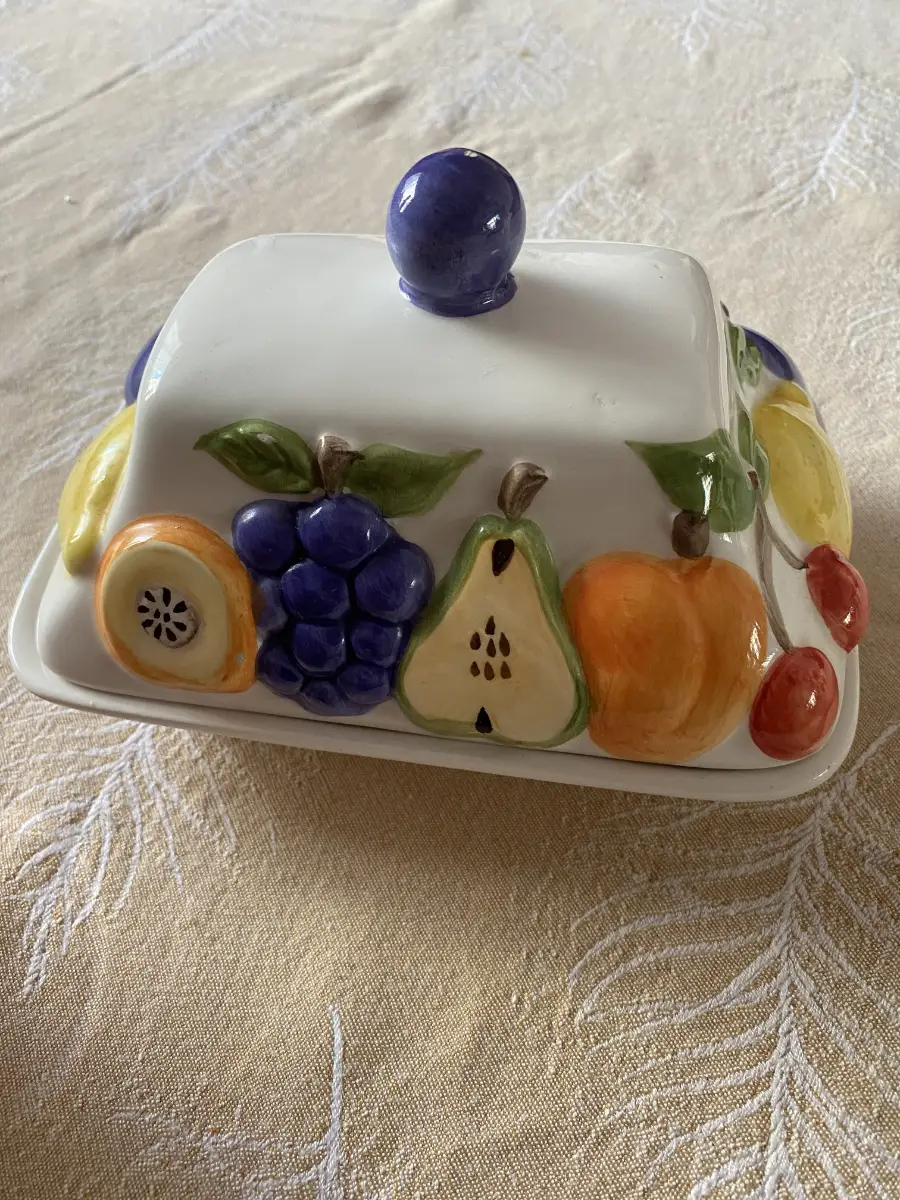 Butter holder