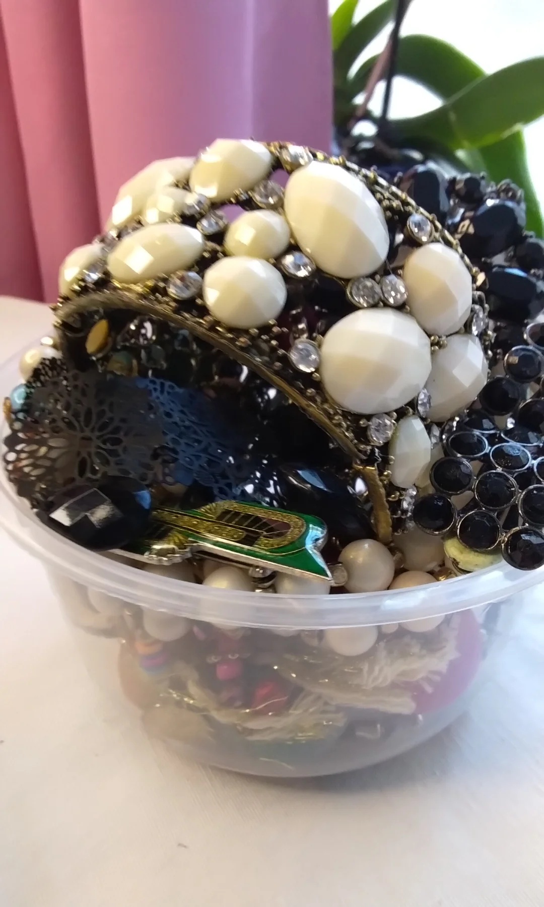 Dark Pearl & Boho Mystery Jewelry Jar – Clean & Ready