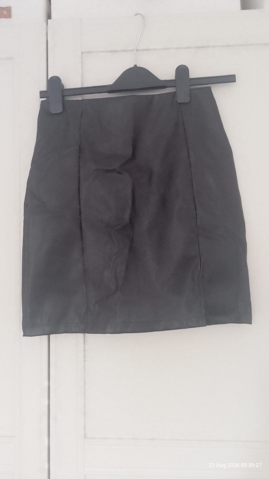Womens black faux leather skirt size S Bnwot