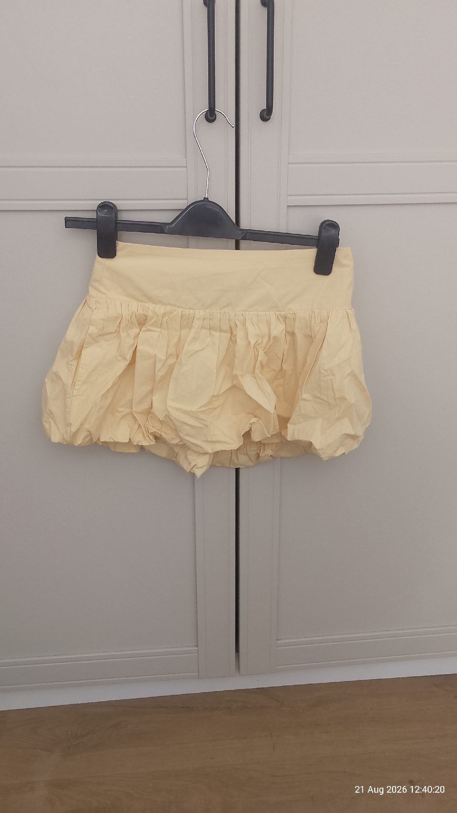 Womens urban outfitters puff ball skirt size XS bnwt