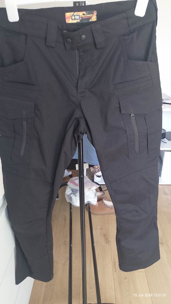 Mens M-tac military black cargo trousers bnwt
