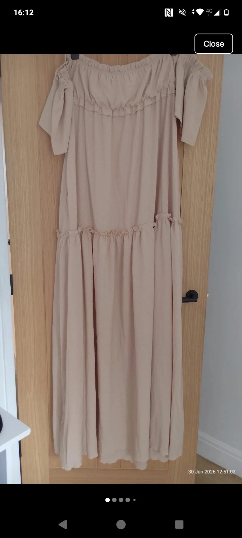 Womens size L beige dress