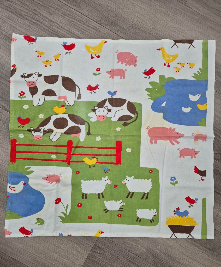 Vintage farm yard farm animals tea towel