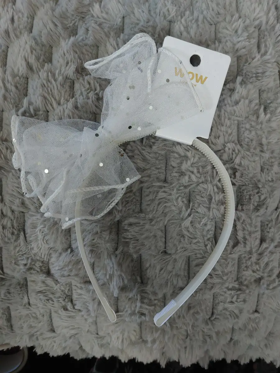 Wow London White Headband with White Lace Bow with Silver Speckles Brand New