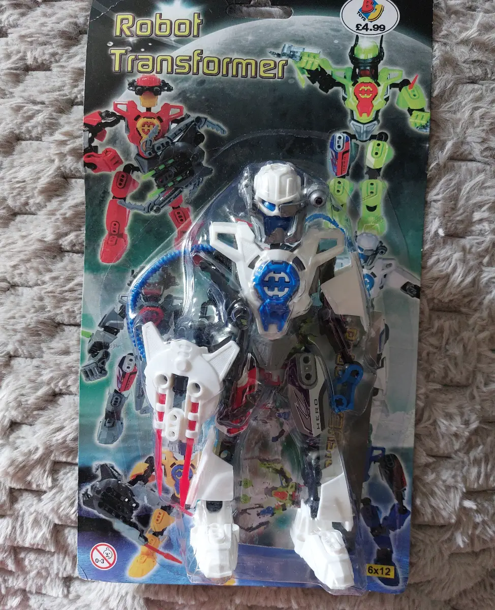 BJ Toys Robot Trsnsformer Robot Toy Kids Brand New Sealed In Packaging Age 3 Up