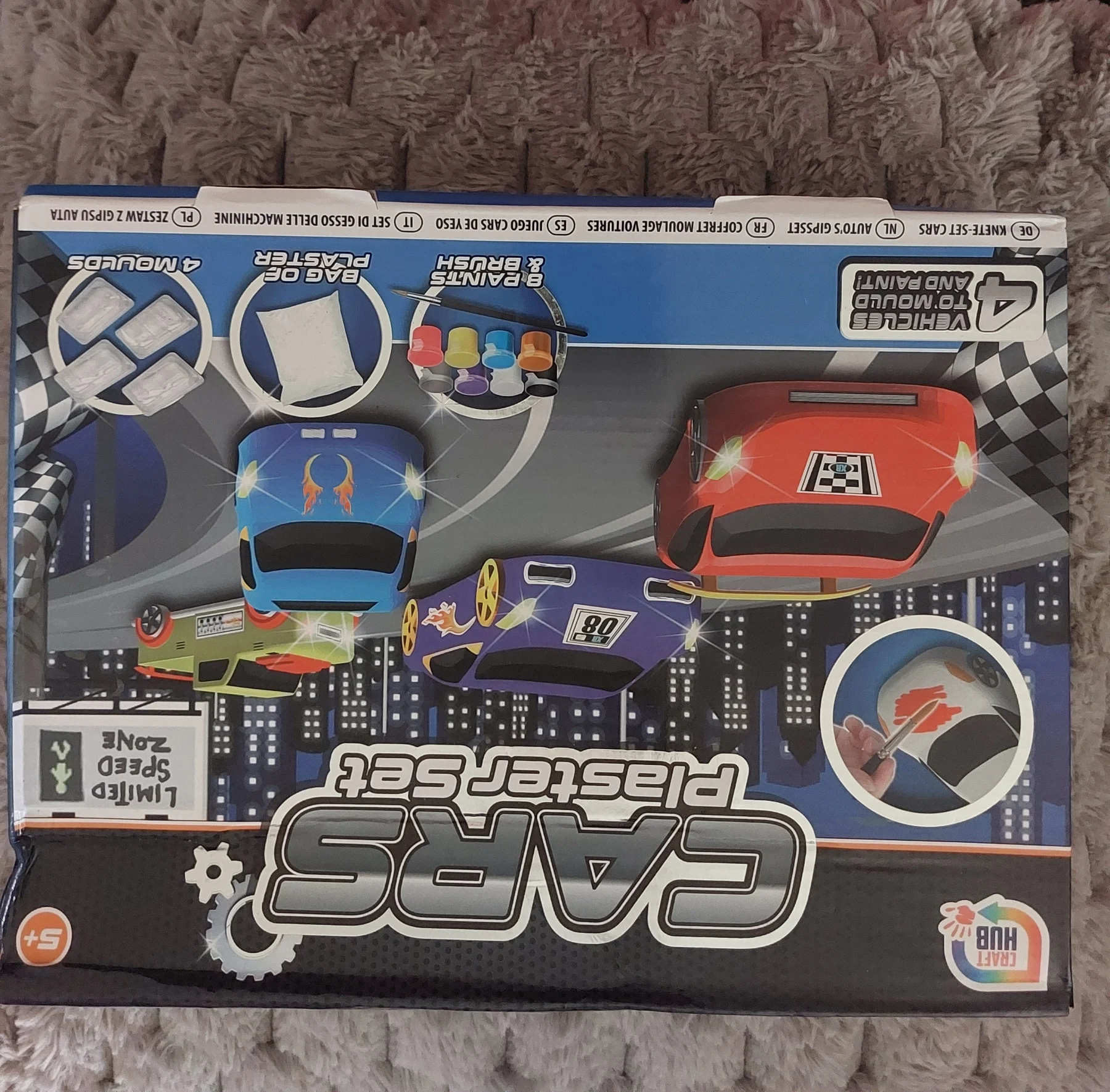 Craft Hub Cars Plaster Set 4 to Mould & Paint Age 5+ Brand New Slight Box Damage