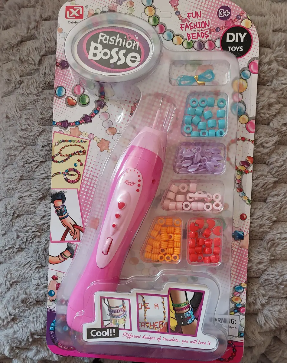XinLeTong Fashion Bosse Fun Fashion Beads Make Your Own Bracelets & Neckless Kit