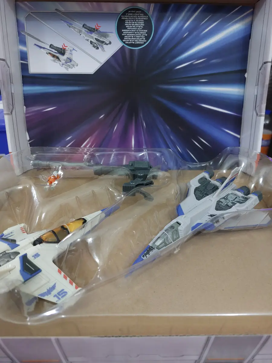 Mattel Disney Pixar Lightyear Hyperspeed Series XL-01 & XL-15 2pk Brand New Box