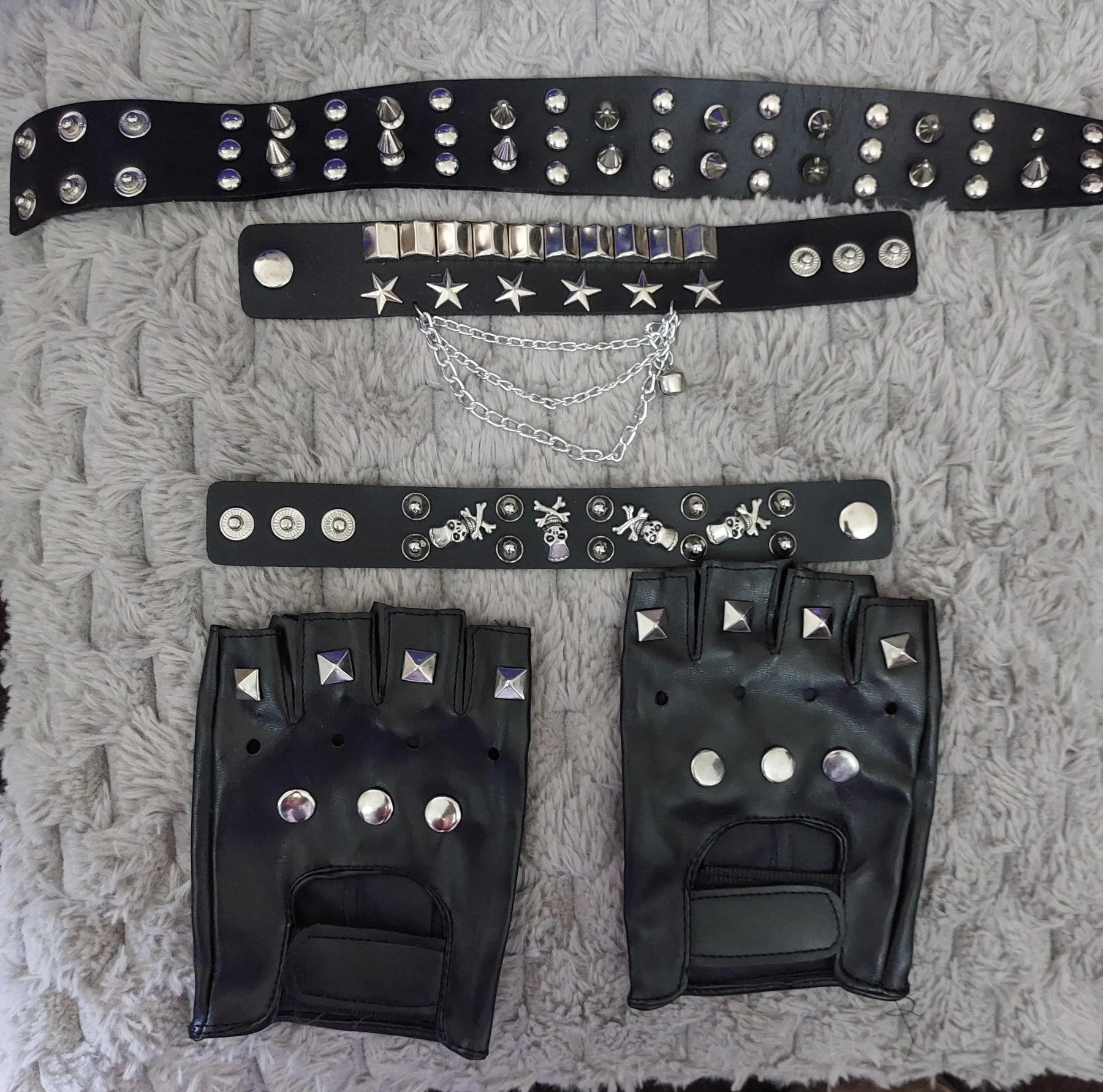 Rock/Goth Punk Fingerless Gloves Neck Coller & 2 Wristbands One Size Unisex New