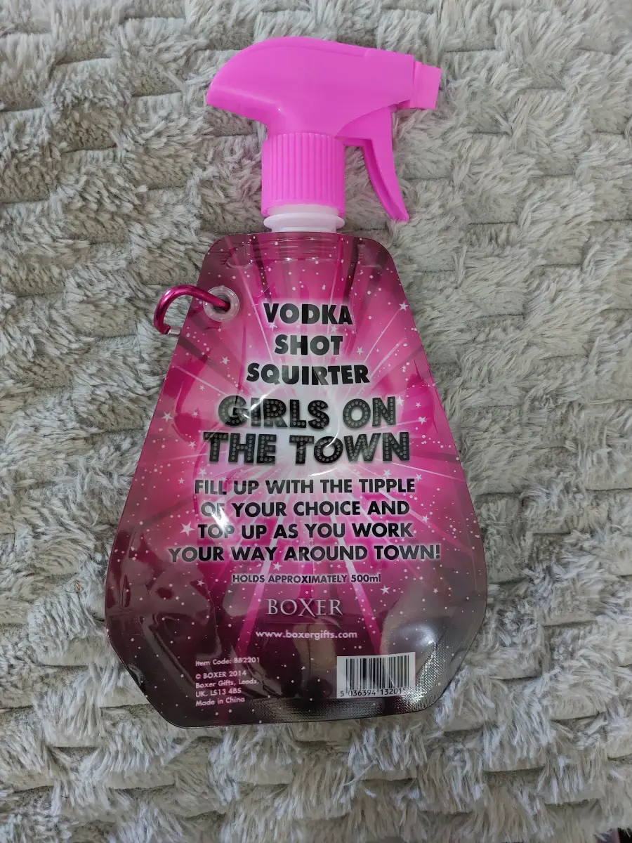 BoxerGifts Vodka Shot Squirter Girls On The Town Holds Approx 500mls New