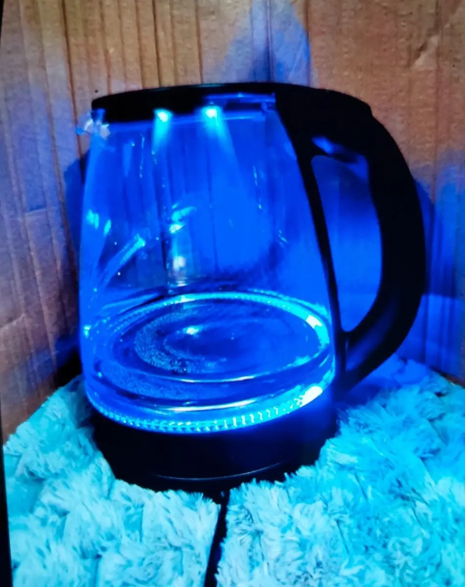 1.8L Electric Kettle Glass 360 Blue LED Illuminate