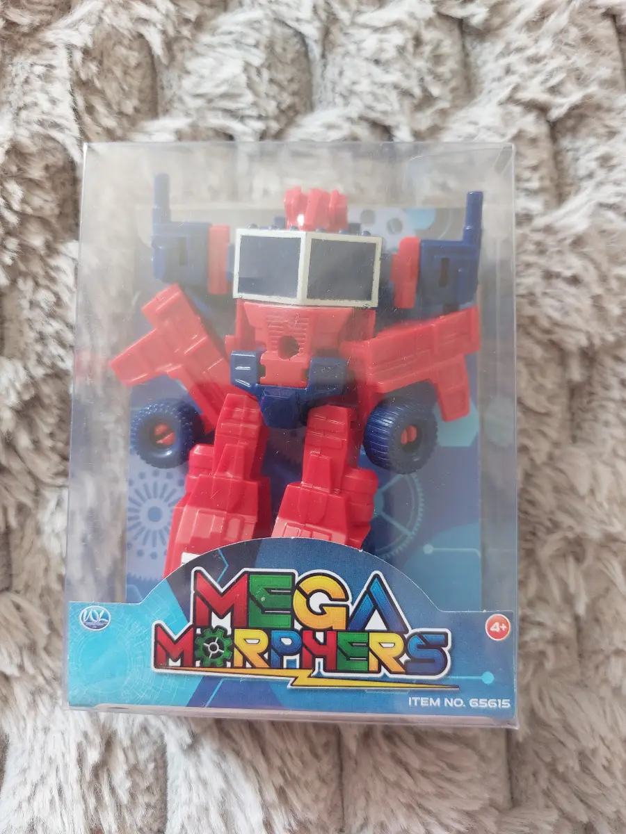 WL Mega Morphers ( Red & Navy)Transformers Brand New Sealed 10 To Collect