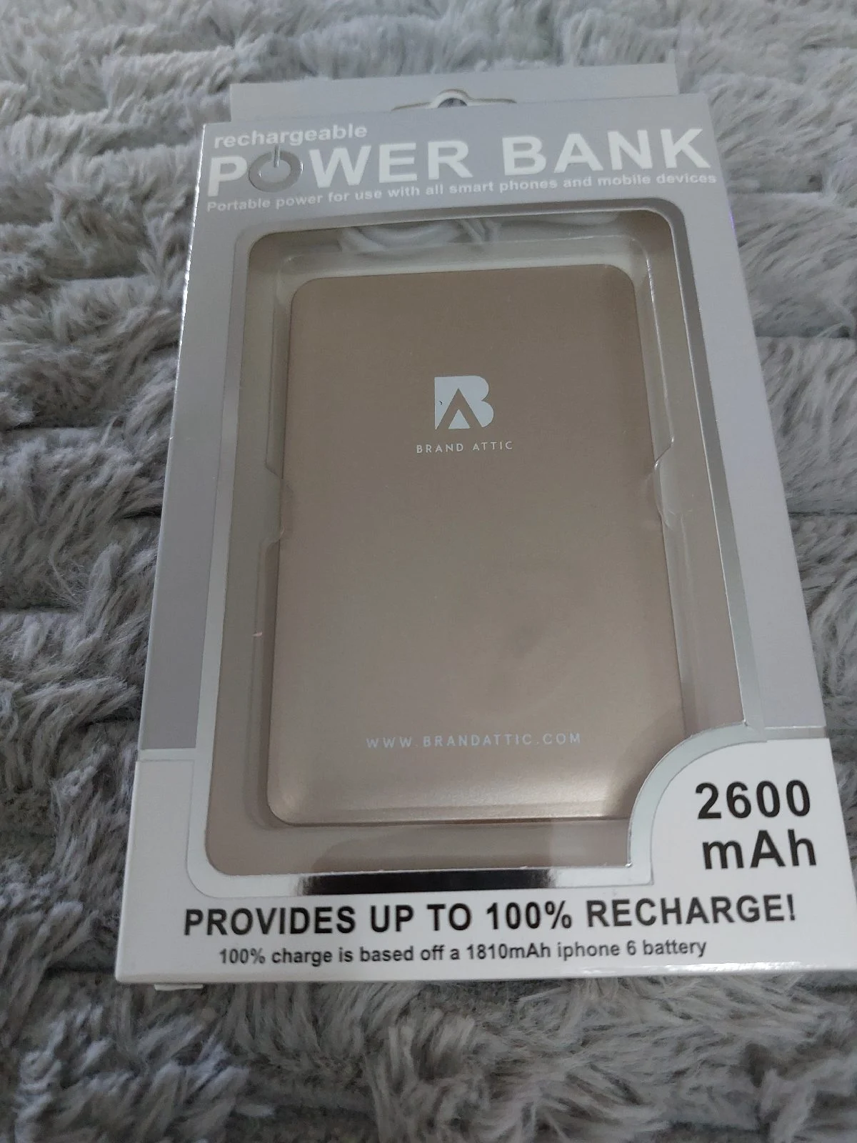 Attic Rechargeable Power Bank 2600mAh Portable Charger Fast Charging Power Bank