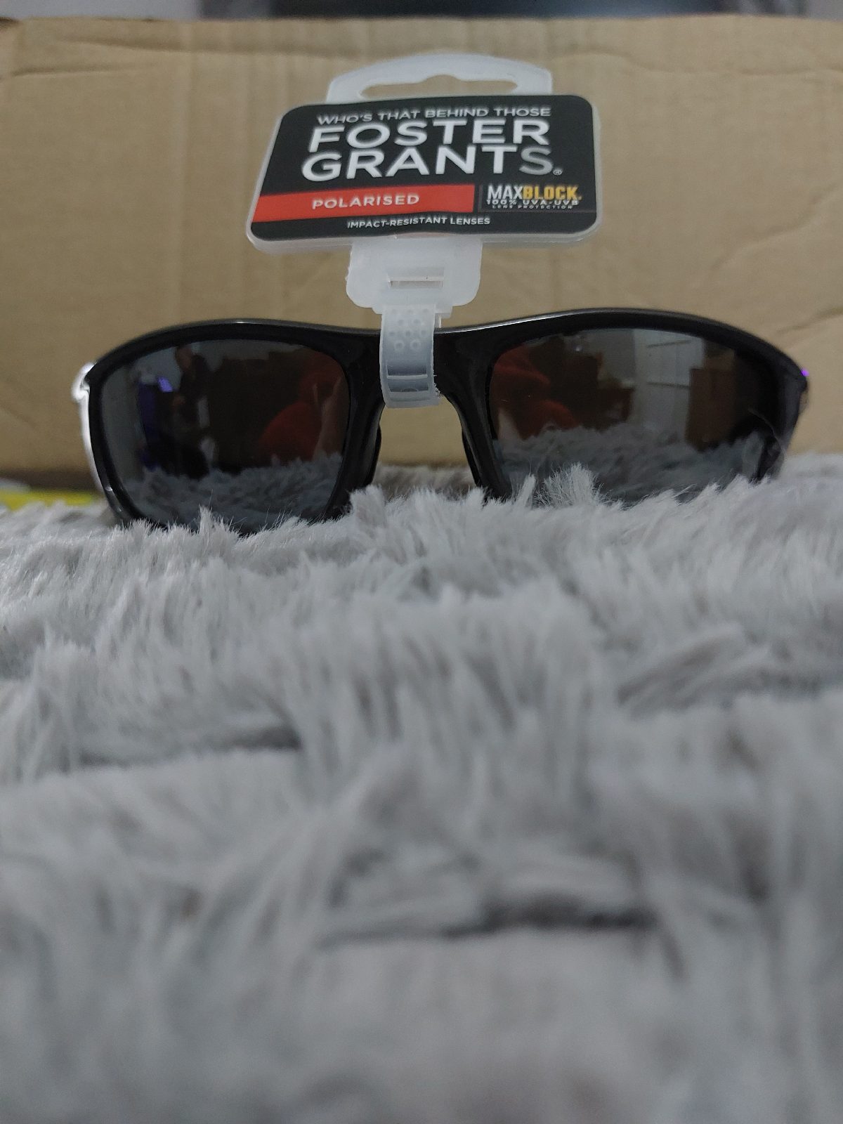 Foster Grant Polarised Maxblock SFGP16033 Sunglasses Black Frame RRP £22.50 New