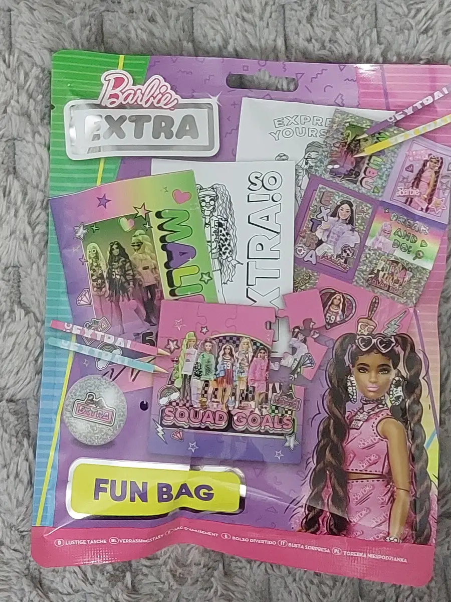 Barbie Extra Fun Bag Colouring Book Pencil Crayons Puzzle Bouncy Ball Stickers