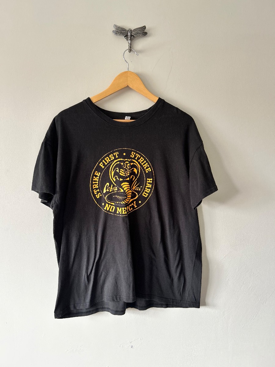Cobra Kai No Mercy Graphic T Shirt XL Black Karate Kid Dojo Logo Tee