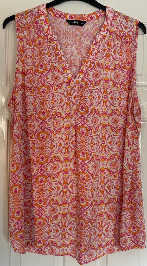 Ladies Sleeveless Orange,Pink & White V-Neck Top by F&F Size 22
